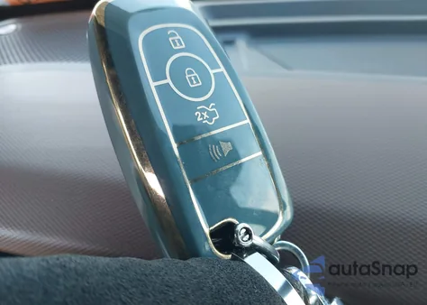 2024 Ford Bronco Outer Banks z USA, uszkodzony, nr VIN 1FMDE8BHXRLB22943